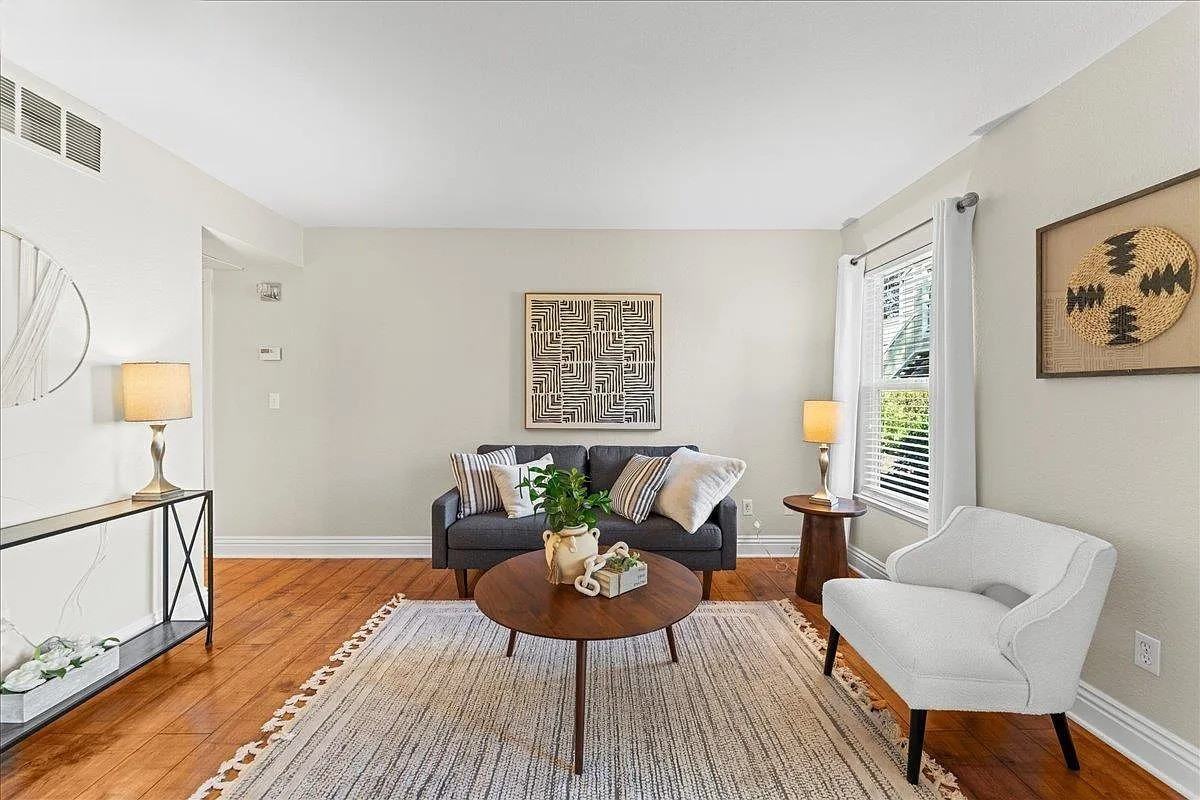 235 Reflections Dr - Photo 6 of 22