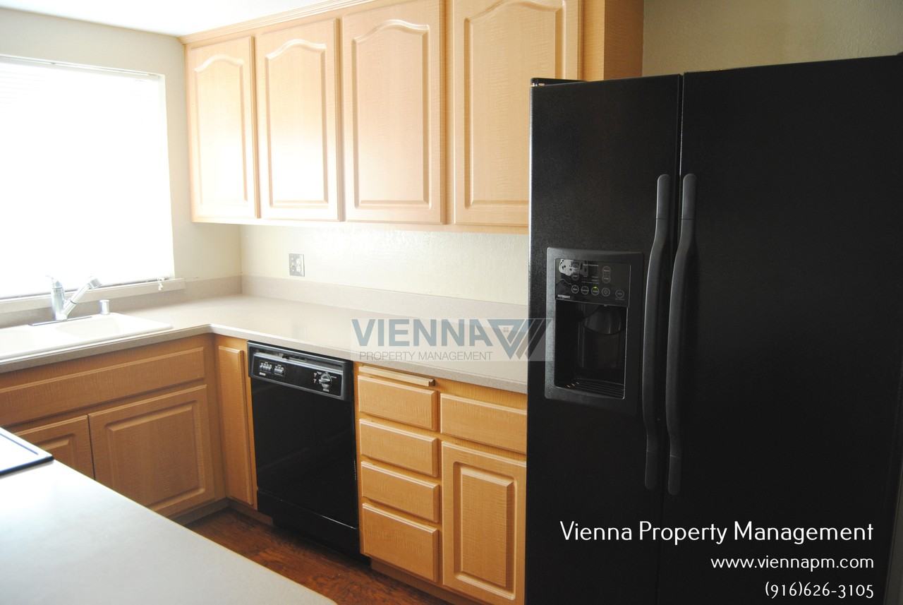 5333 Primrose Dr #31A - Photo 4 of 24