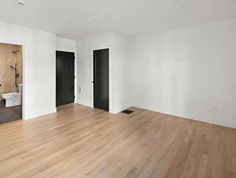 99 5th St #2 - Photo 3 of 10