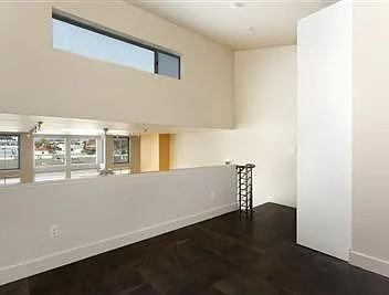 999 16th St #20 - Photo 4 of 15