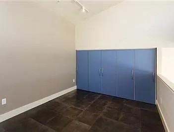 999 16th St #20 - Photo 5 of 15