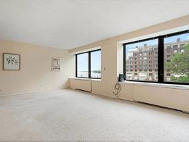 85 E India Row #2E - Photo 1 of 1