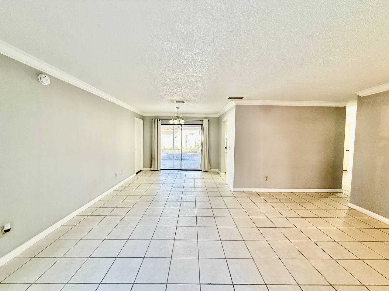 4223 Summerdale Dr - Photo 5 of 38