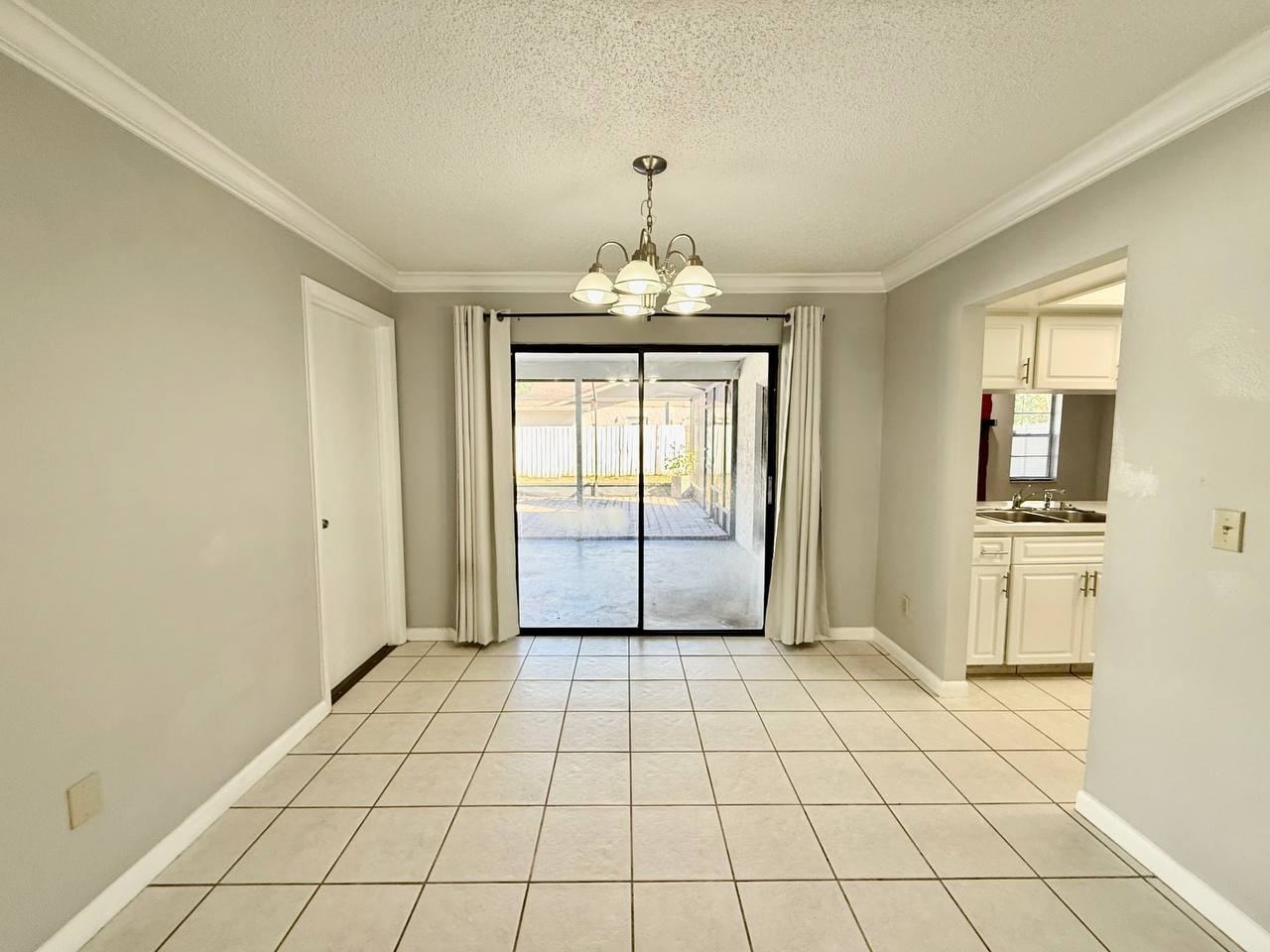 4223 Summerdale Dr - Photo 7 of 38