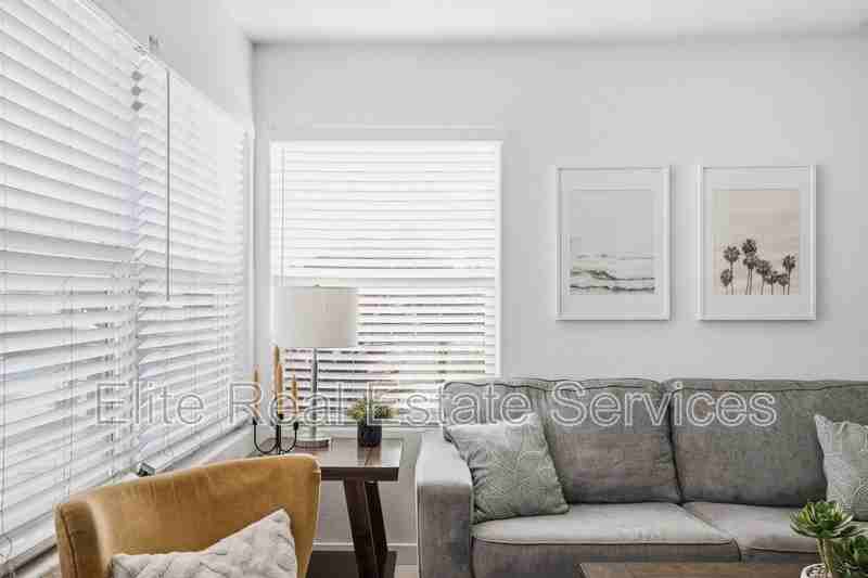 2606 Juan St - Photo 4 of 23