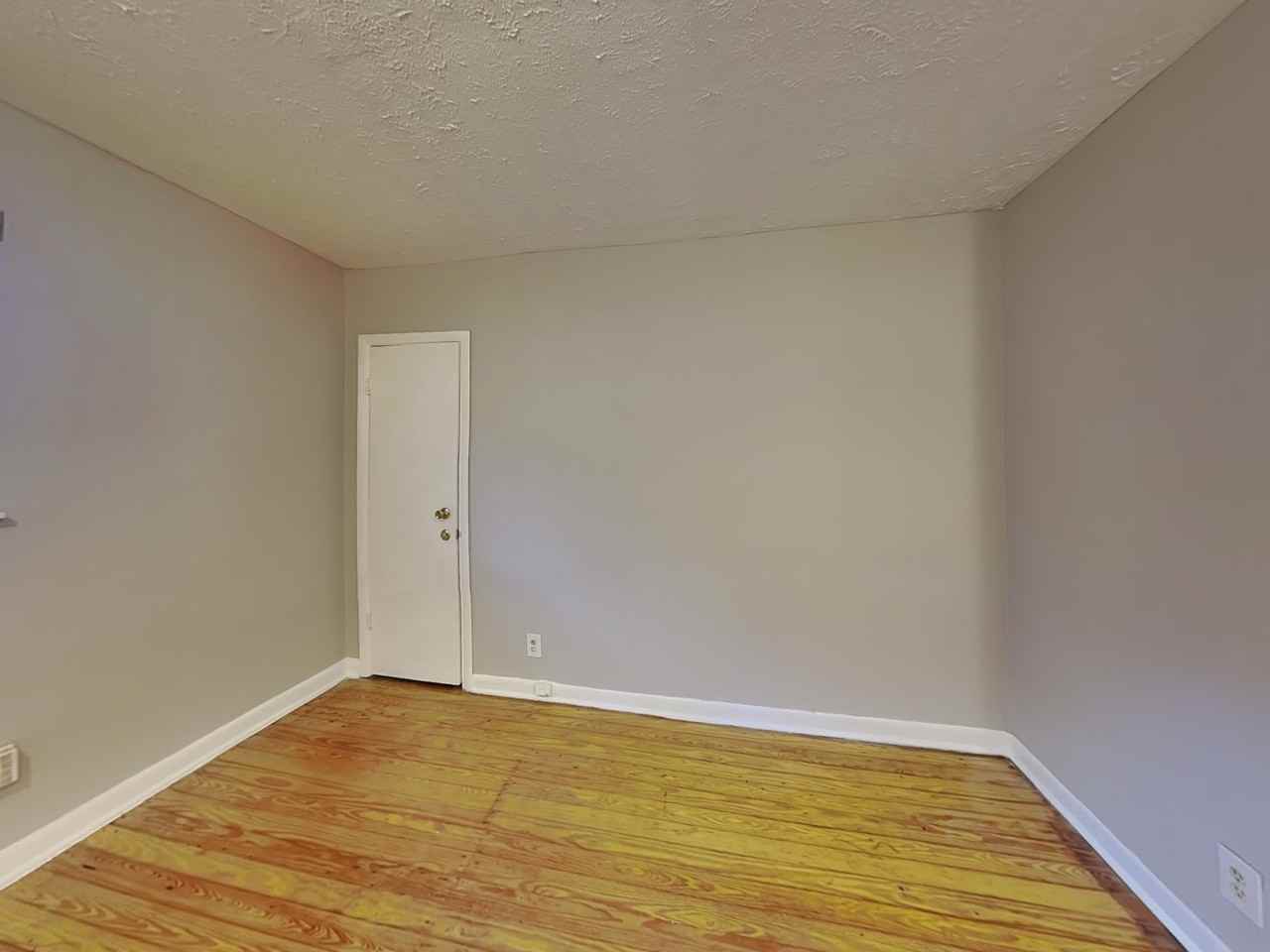 1332 Eubanks Ave #2 - Photo 4 of 15