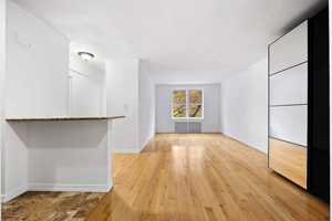 featured image of 2331 Ocean Ave #2B