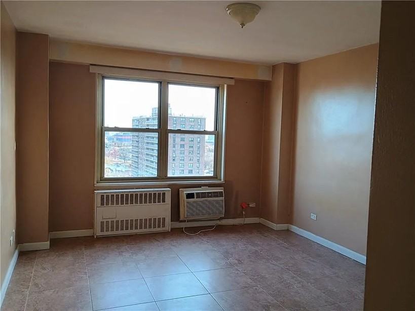 2652 Cropsey Ave #14E - Photo 4 of 7