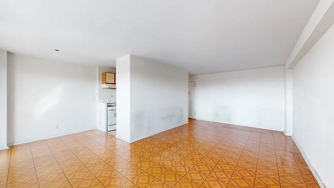 2940 W 5th St #17S - Photo 2 of 10