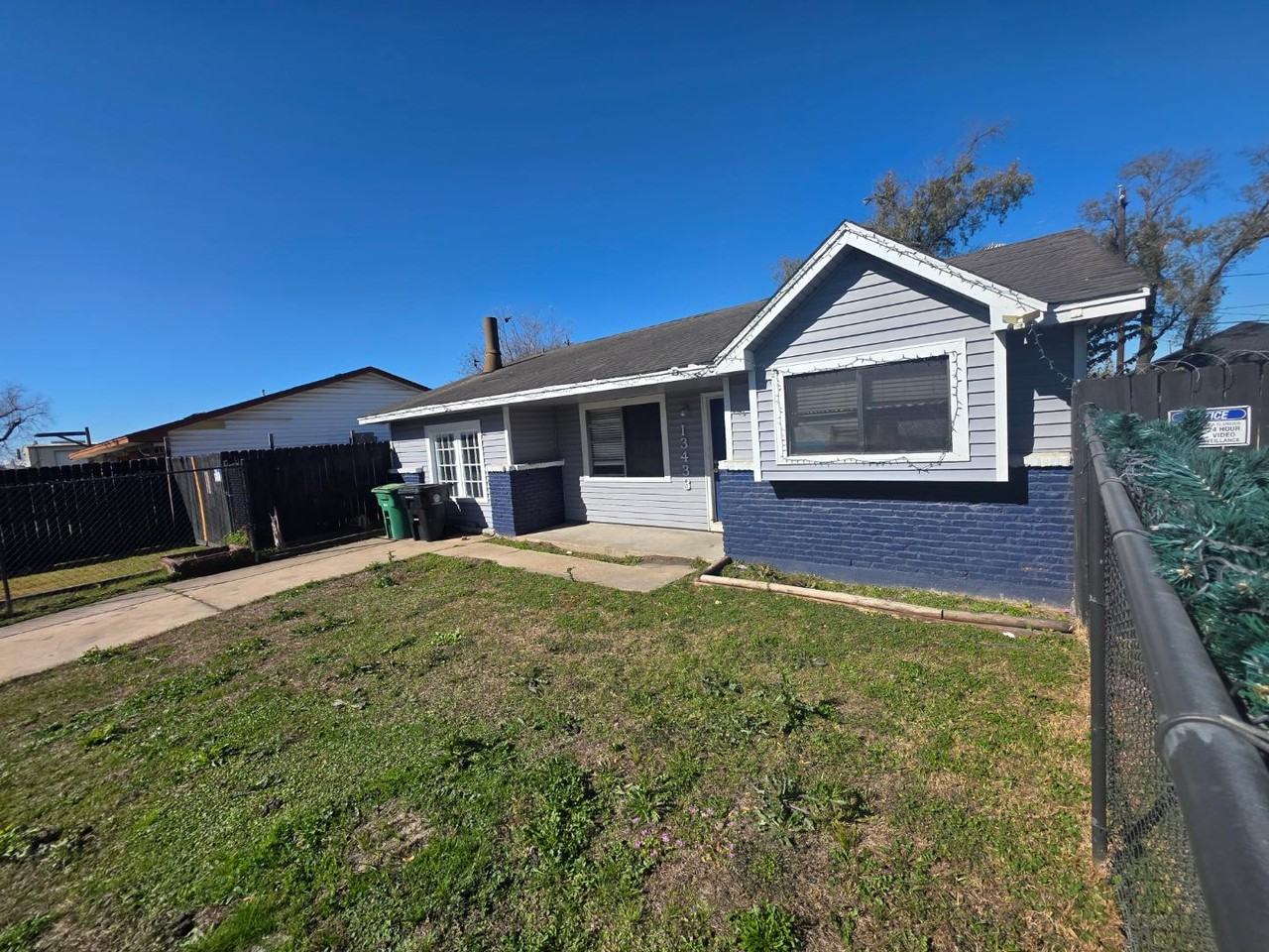 13433 Topeka - Photo 6 of 10