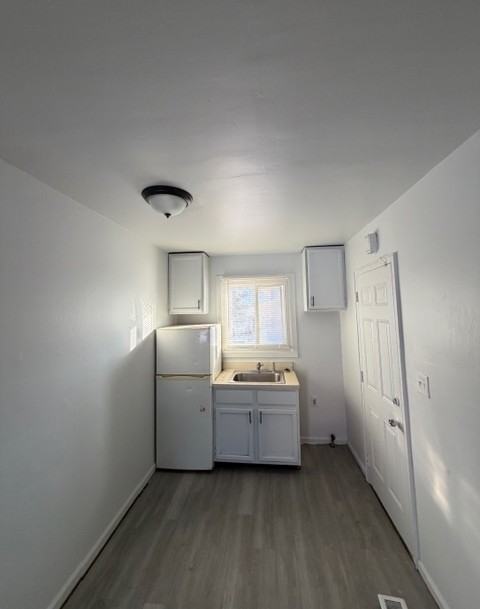 16648 Emily St - Photo 5 of 7