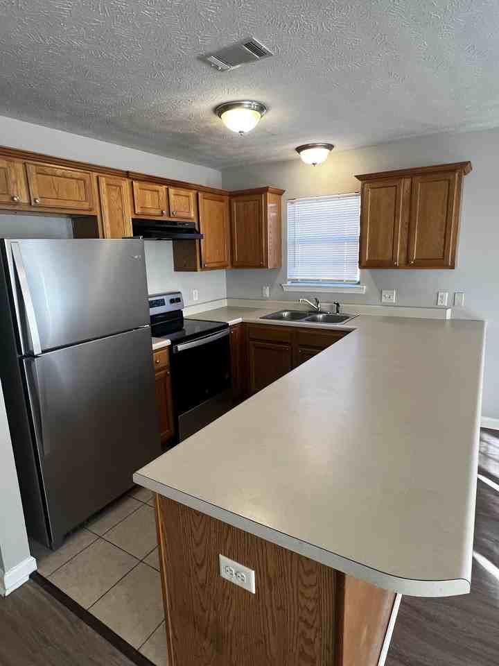 3415 Malvern Hill Dr - Photo 6 of 18