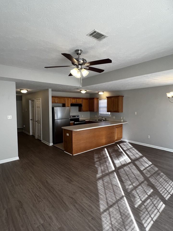 3415 Malvern Hill Dr - Photo 7 of 18