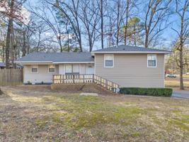 featured image of 4913 Foxrun Cir