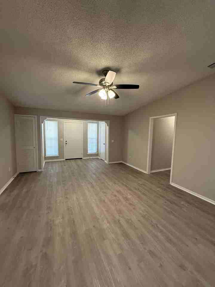 1712 Haven Dr - Photo 6 of 15