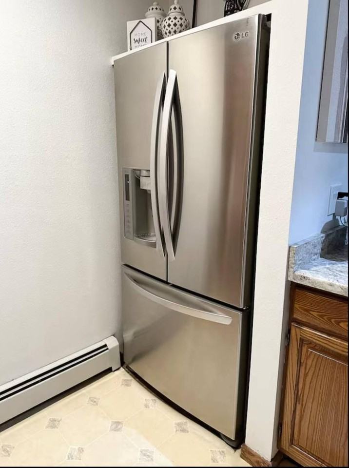 385 Explorer Ct - Photo 7 of 20