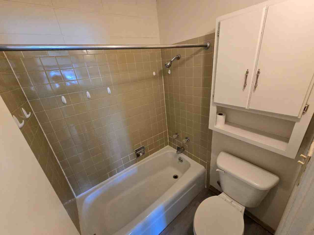 2683 Patterson Rd - Photo 4 of 10