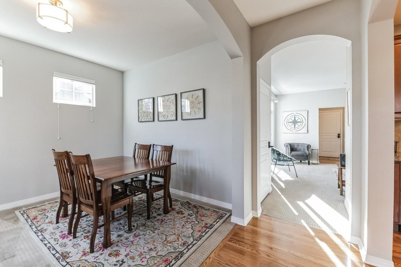 2633 Rock Creek Dr - Photo 6 of 20