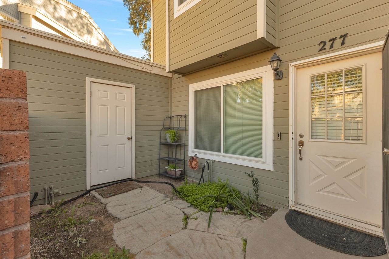 2301 E University Dr #277