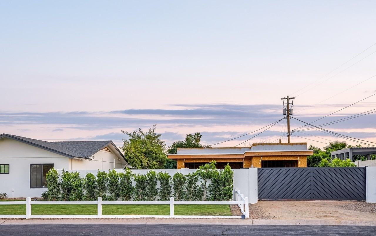 6929 E Mariposa Dr - Photo 2 of 32