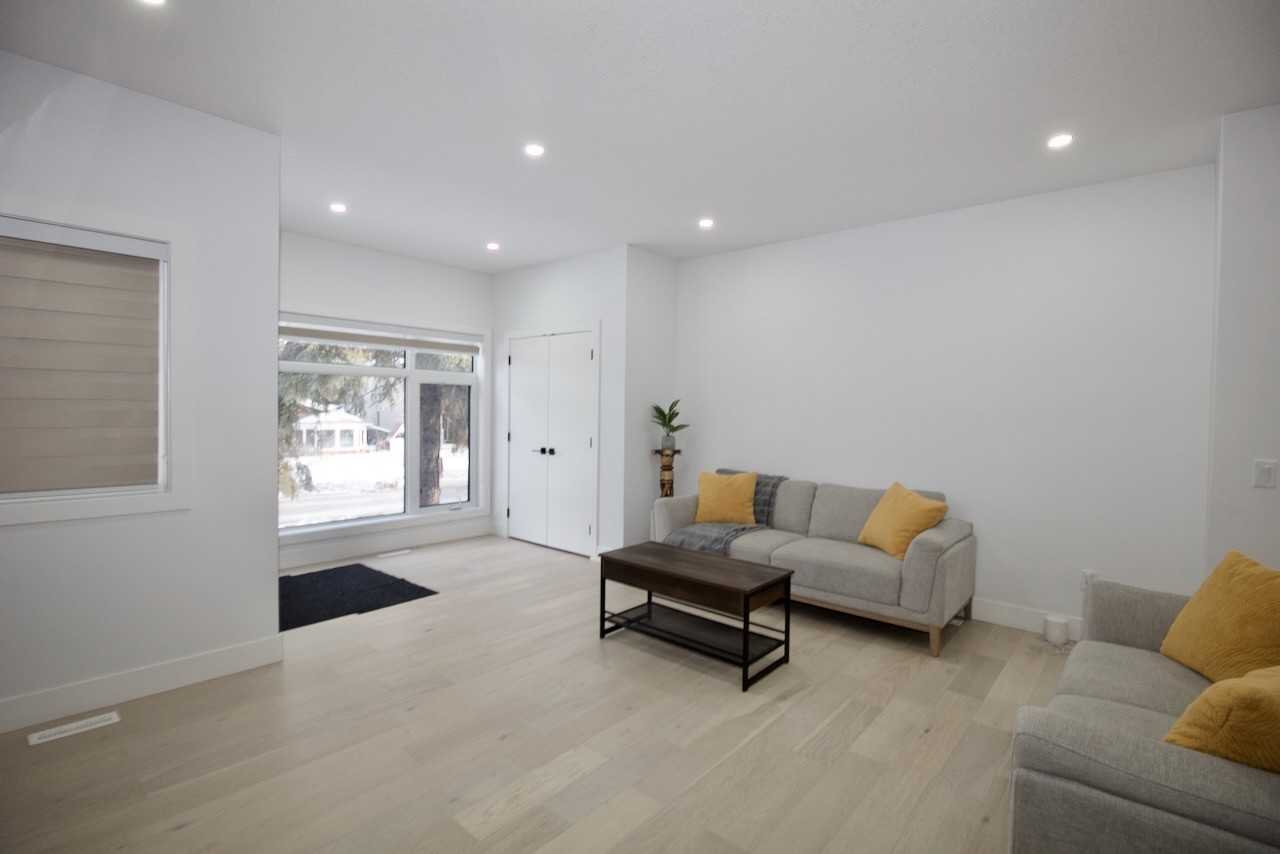 11412 123 St Nw - Photo 6 of 29