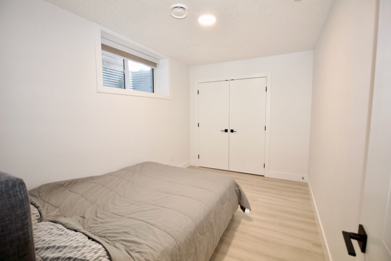 123 Bsmt - Photo 4 of 16