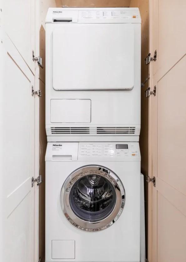 325 Riverside Dr #24 - Photo 2 of 12