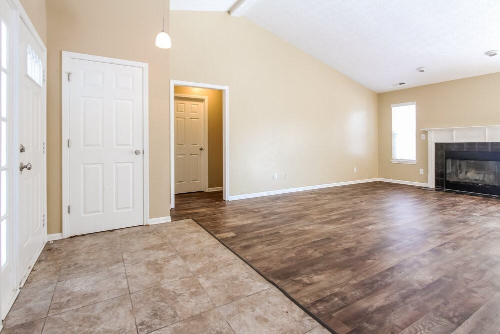 1947 Mare Ave - Photo 3 of 25