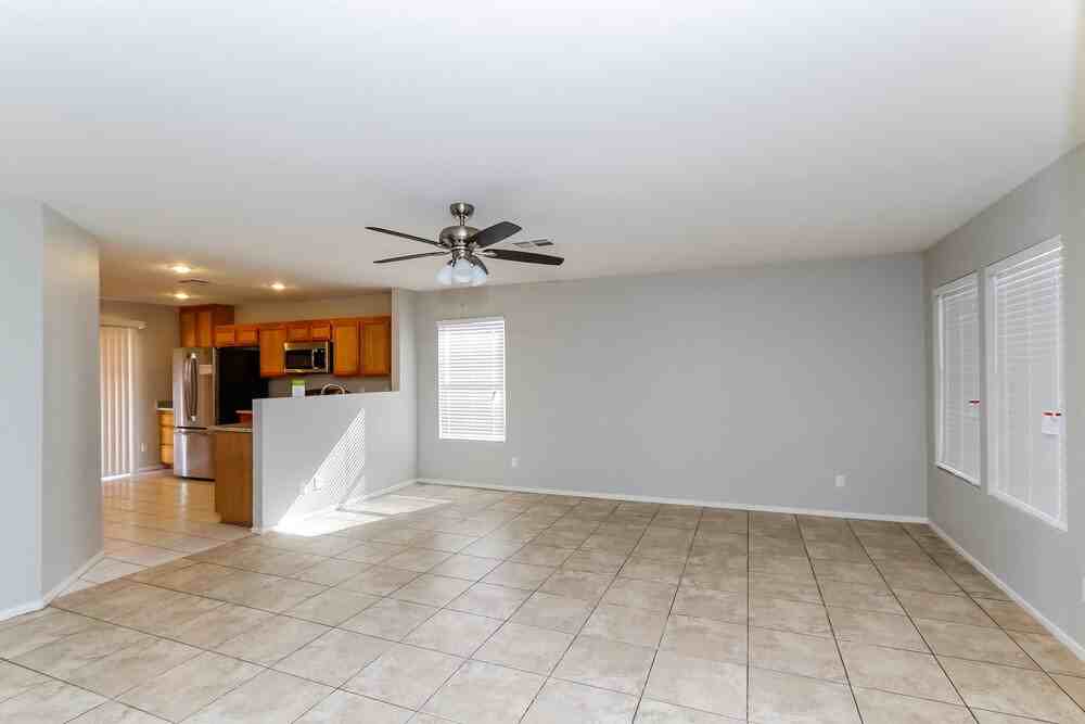 1024 Skyforest Dr - Photo 6 of 15