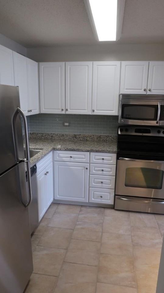 750 N Rush St #1805 - Photo 3 of 19