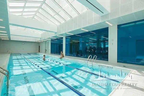 W 54th St #947 - Photo 6 of 8