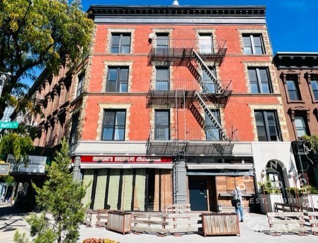 73 Saint Marks Ave #B3 - Photo 4 of 9