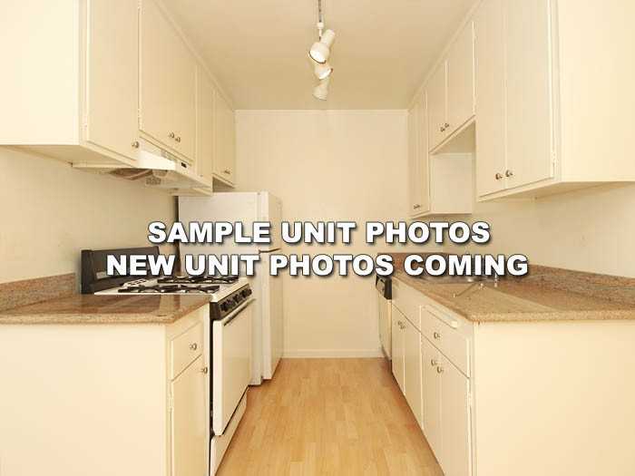 2700 Del Medio Ct #325 - Photo 6 of 8