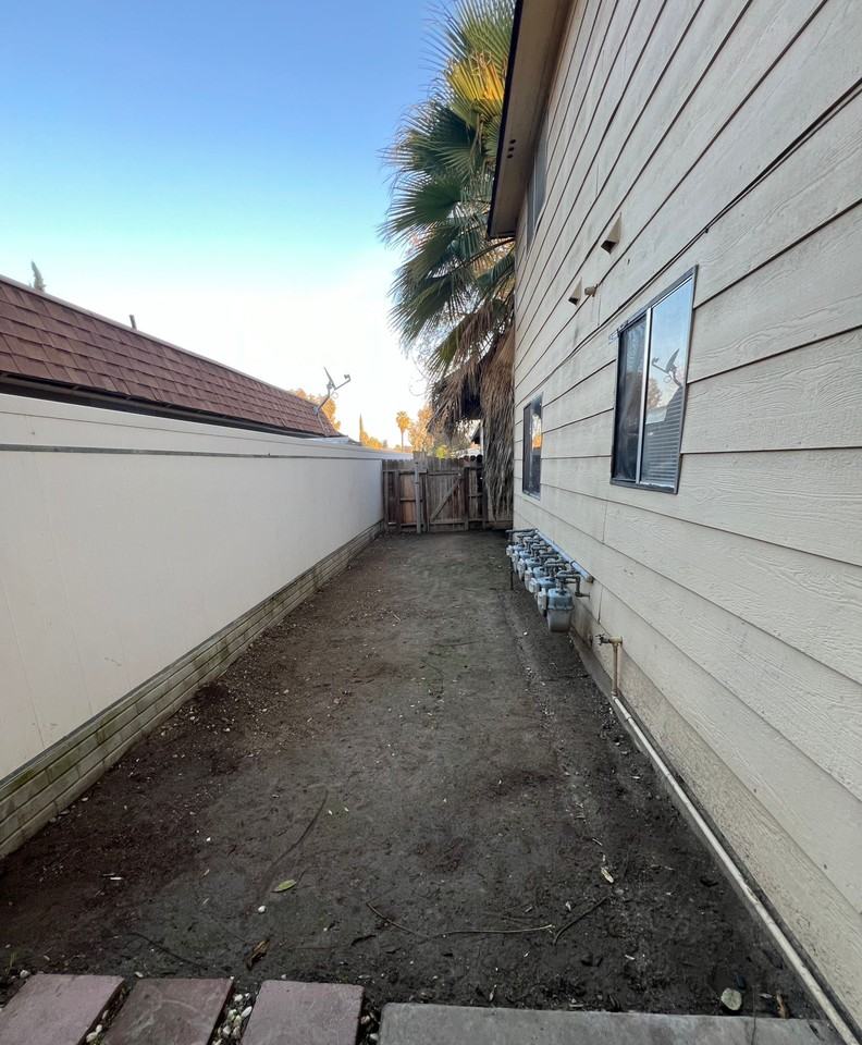 1830 South Garden Street - Photo 7 of 7