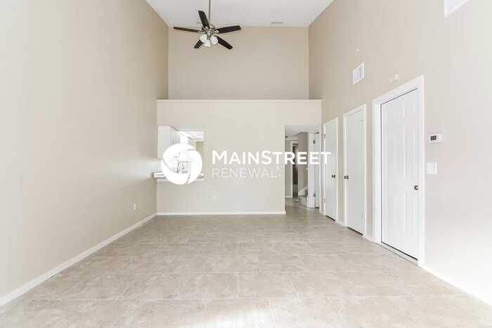 3211 Timberline Rd - Photo 3 of 15