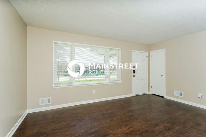 3114 Tara Gale Dr - Photo 5 of 16