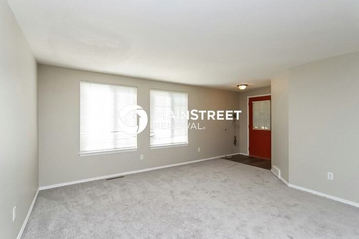 8042 Bryant St - Photo 7 of 19