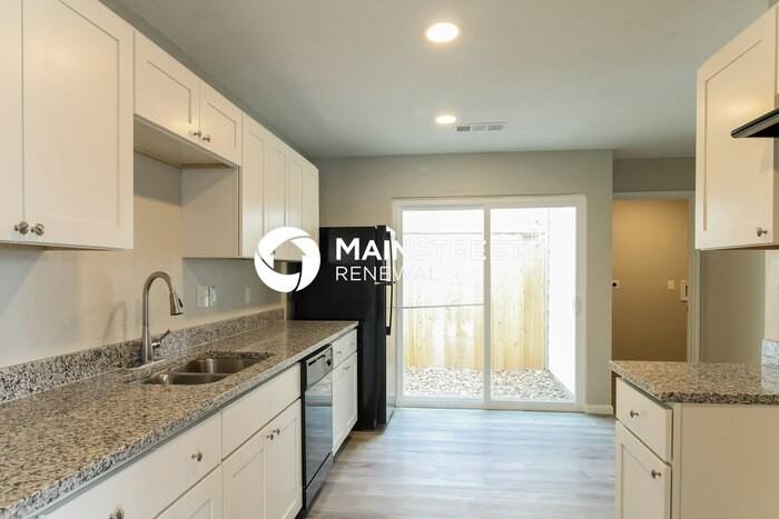 12418 Meadow Briar Dr - Photo 6 of 17