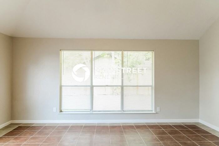 12418 Meadow Briar Dr - Photo 7 of 17