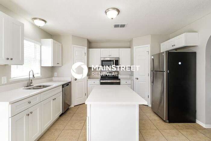 517 Ridges Dr - Photo 5 of 18