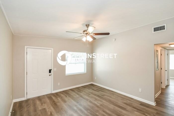 10560 Citrus Ln - Photo 5 of 16