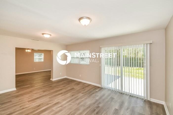 10560 Citrus Ln - Photo 6 of 16