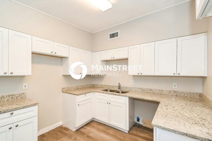 10560 Citrus Ln - Photo 7 of 16