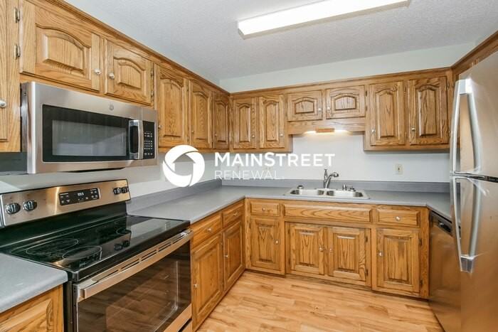 1528 Cavalier Dr - Photo 7 of 16