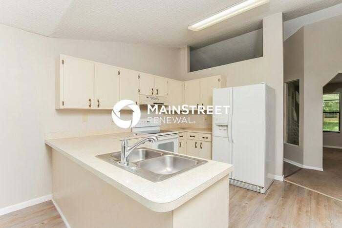 1388 Tilberg Ave Nw - Photo 7 of 16