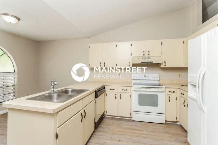 1388 Tilberg Ave Nw - Photo 7 of 16