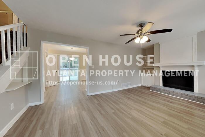 2839 Mountbery Dr - Photo 5 of 20