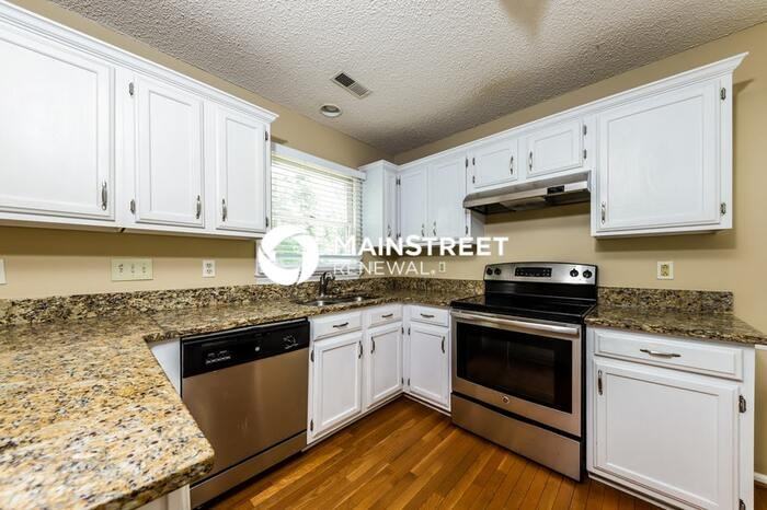 7141 Avenbury Cir - Photo 5 of 16