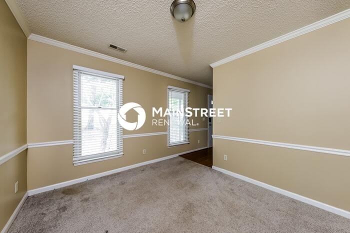 7141 Avenbury Cir - Photo 7 of 16