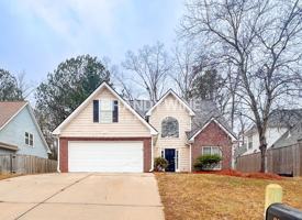 featured image of 305 Shadetree Ln